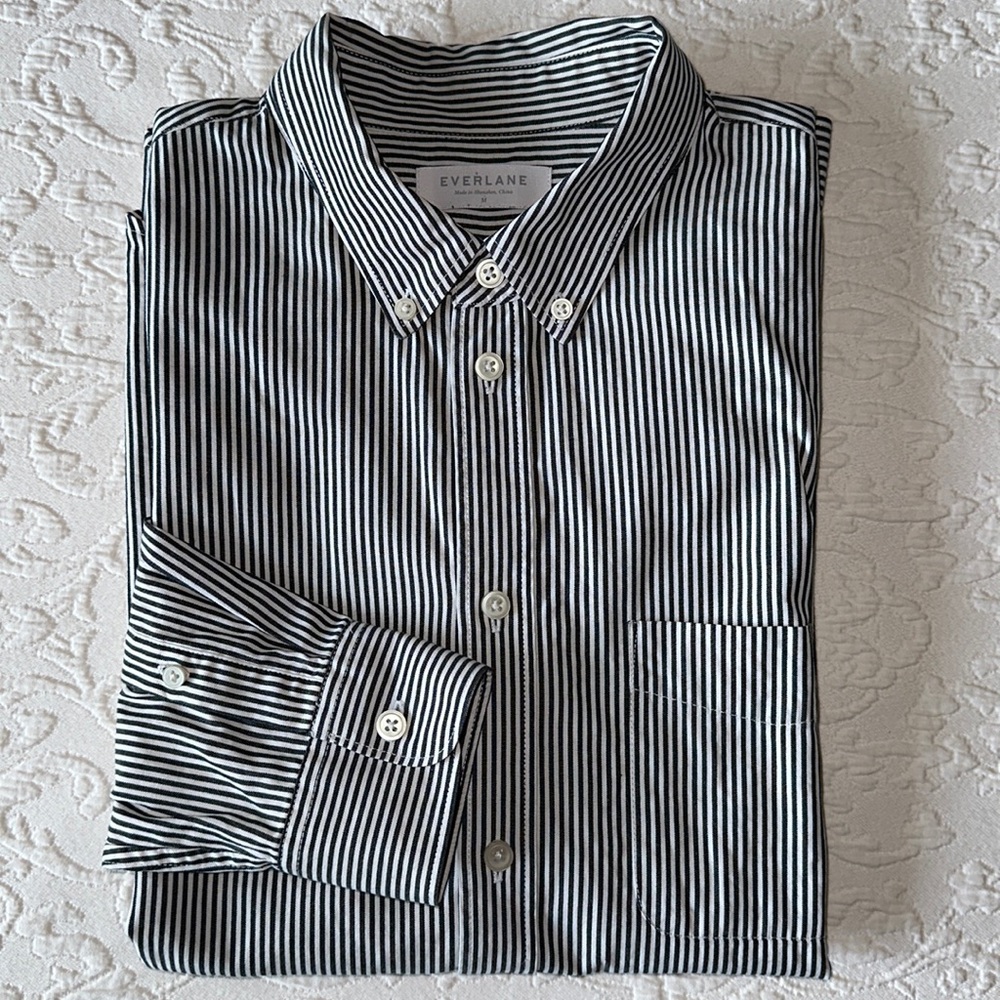 Everlane button-down long sleeve striped shirt Medium